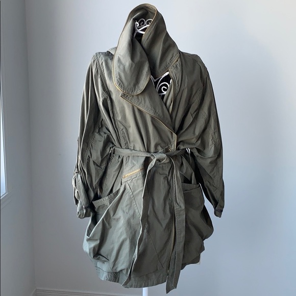 COPY - Versatile trench coat - Picture 5 of 8